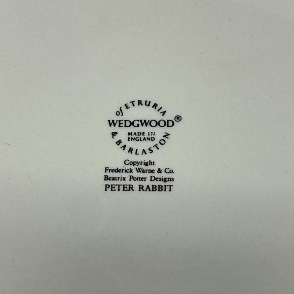 Vintage Wedgwood Peter Rabbit child porridge bowl - Picture 6 of 7